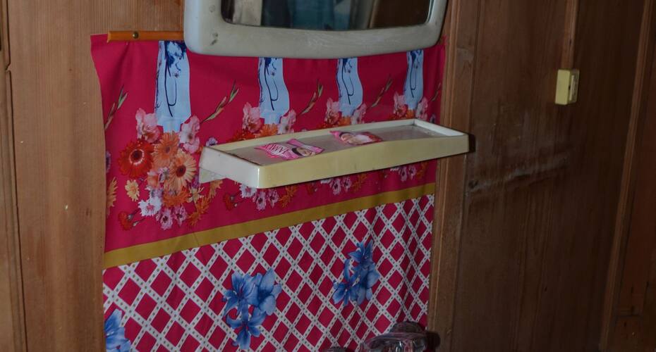 Haifa House Boat, Srinagar 5